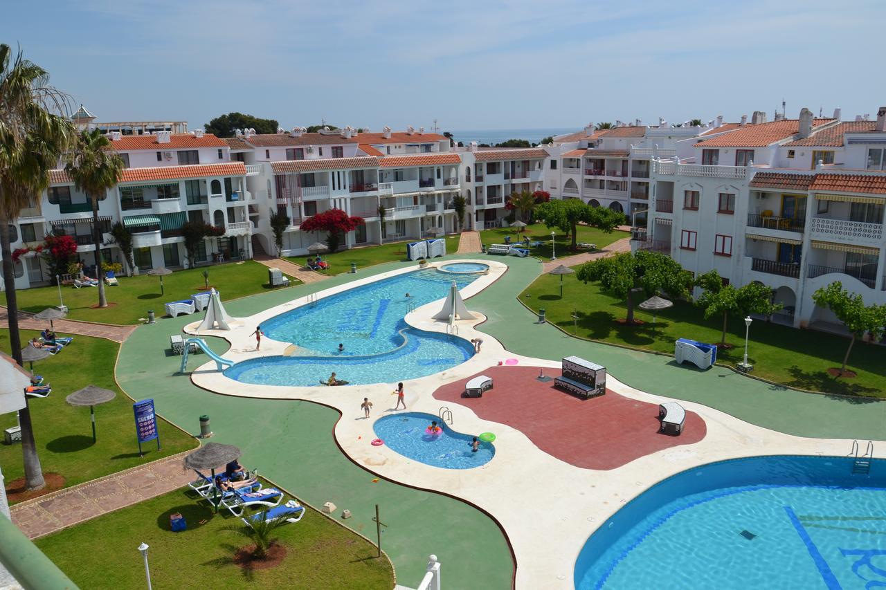 Aparthotel Kione Playa Romana Park 3*